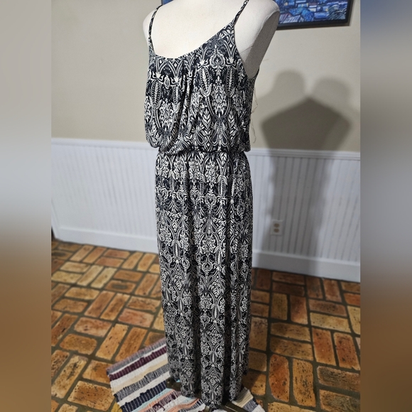 love luscious Dresses & Skirts - Love Luscious Boho Maxi Dress Medium